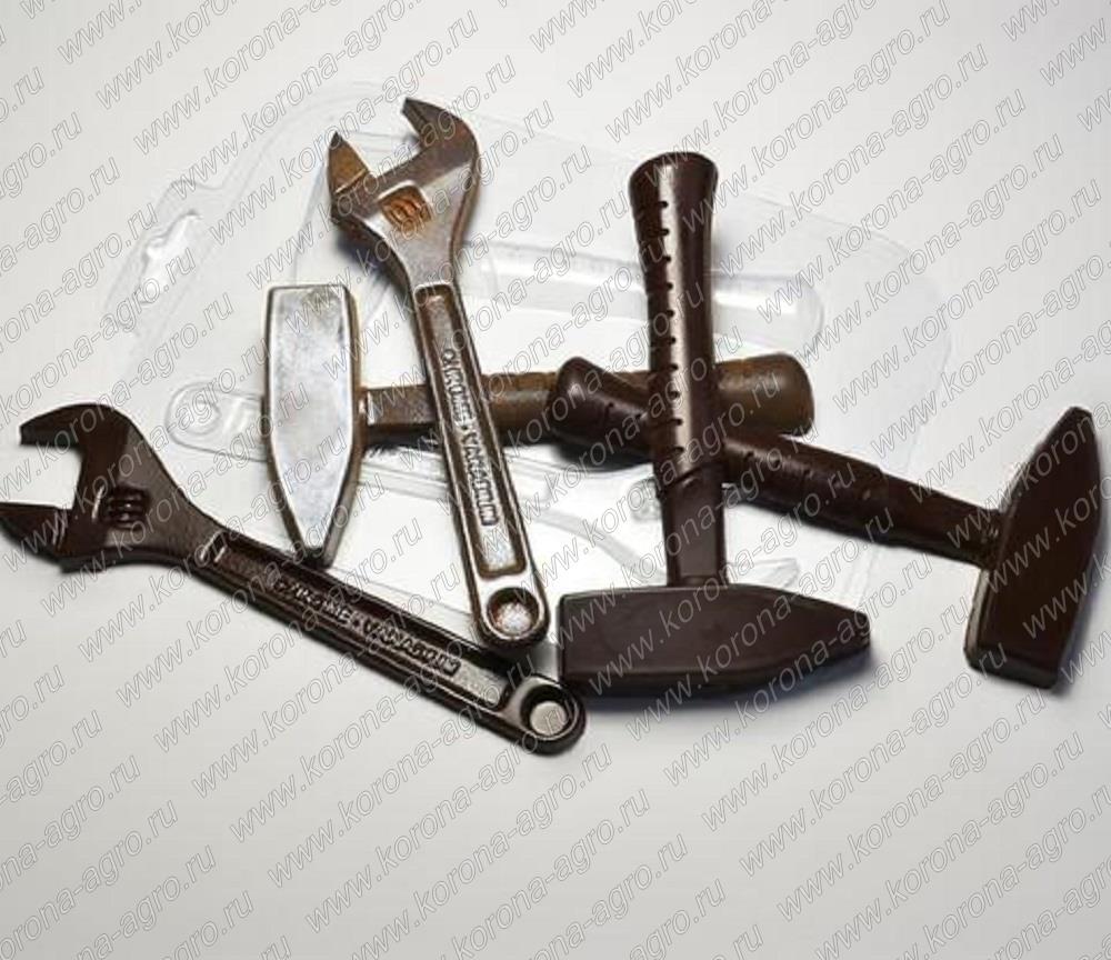 картинка Форма пластиковая "Инструменты: Ключ и молоток" для кондитеров и пекарей от магазина Корона-Агро